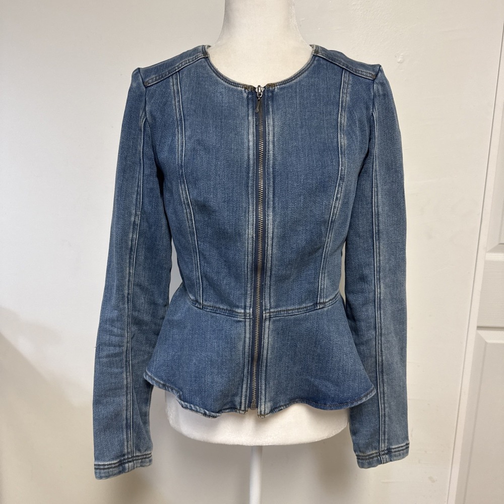 White House Black Market Women's 4 Blue Denim Jacket Crew Neck Zipper Stretch